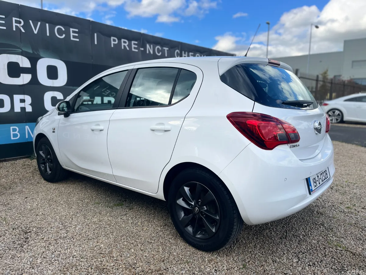 Opel Corsa Hatchback, Petrol, 2019, White