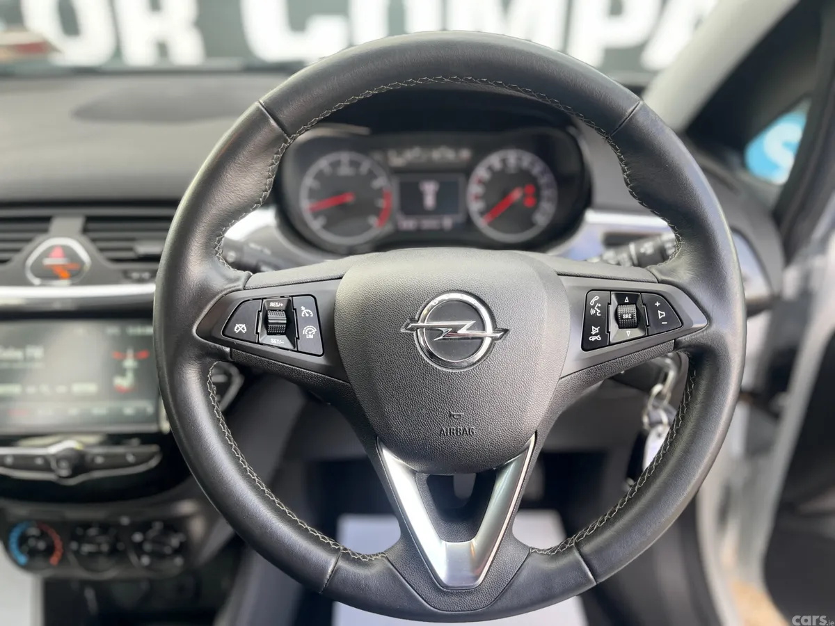 Opel Corsa Hatchback, Petrol, 2019, White