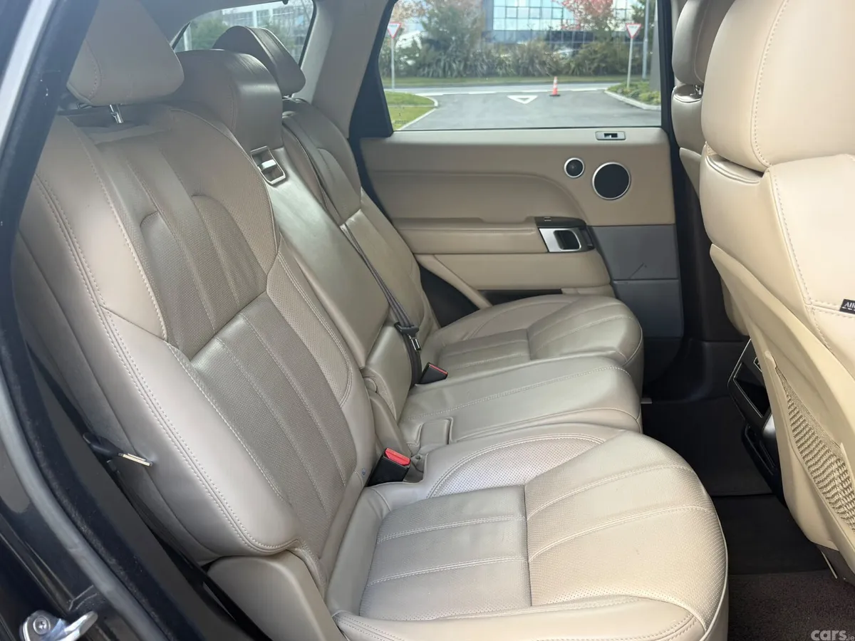 Land Rover Range Rover Sport SUV, Diesel, 2014, Black