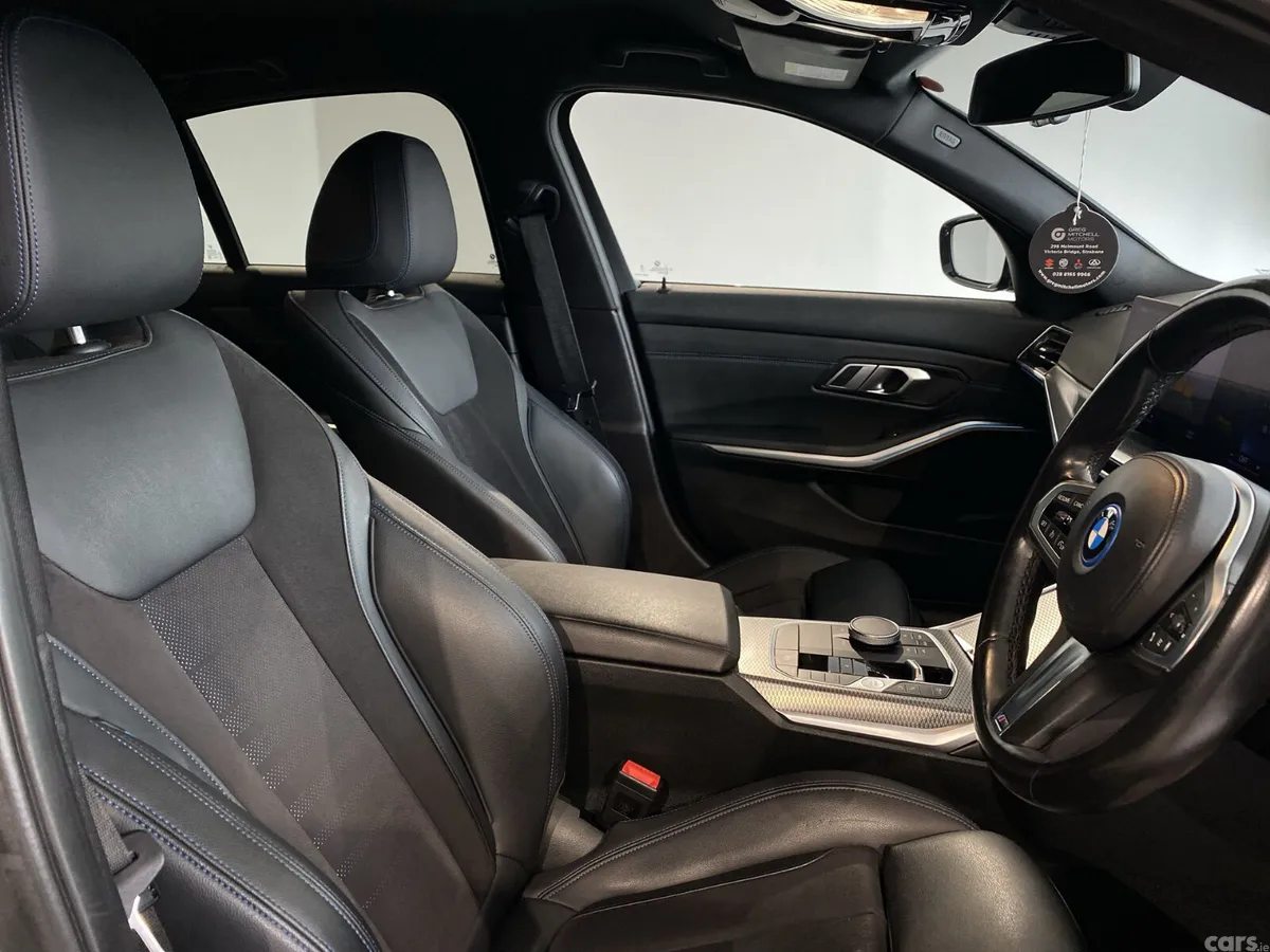 BMW 3-Series Saloon, Petrol Hybrid, 2023, Grey