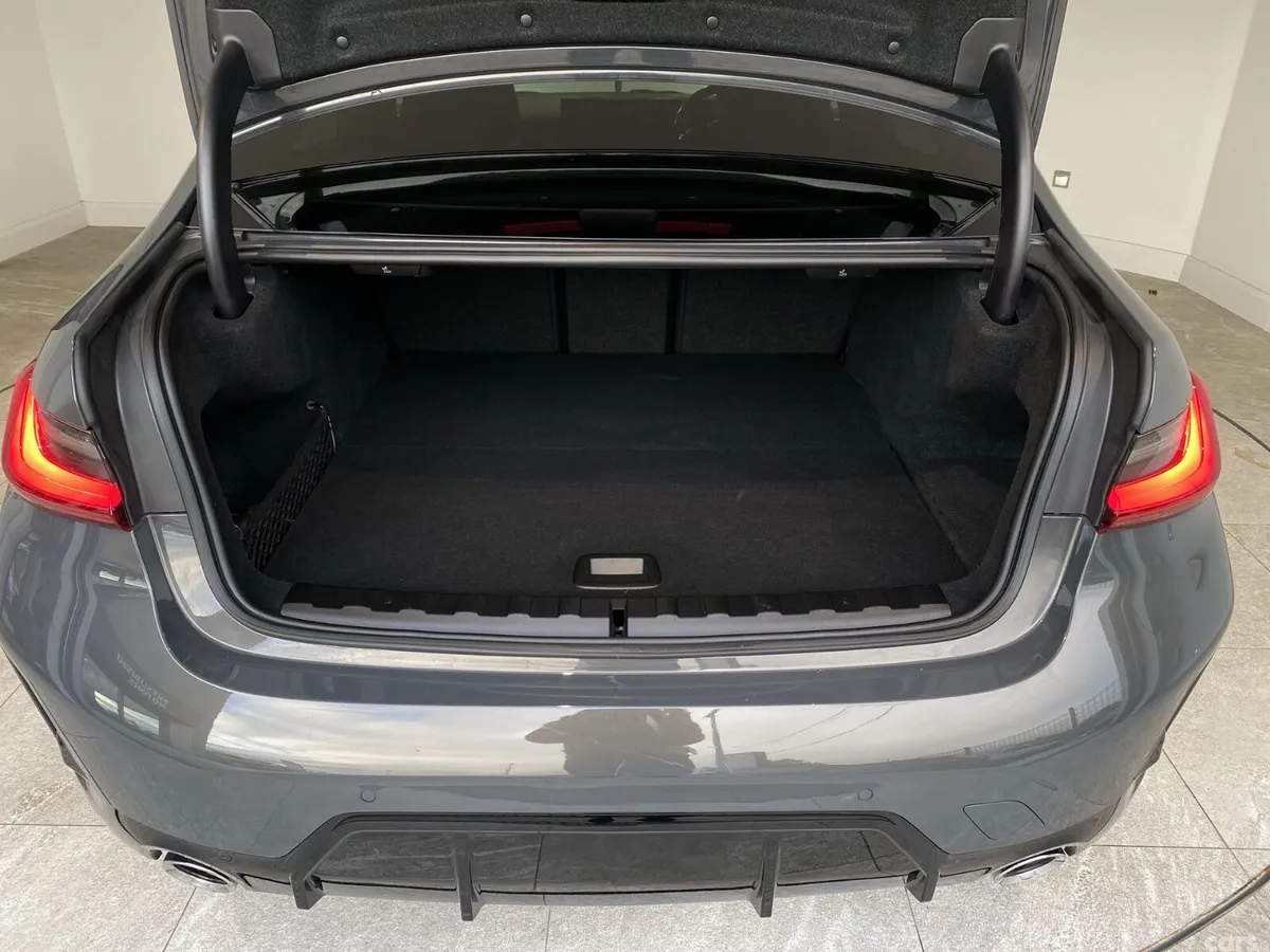 BMW 3-Series Saloon, Petrol Hybrid, 2023, Grey
