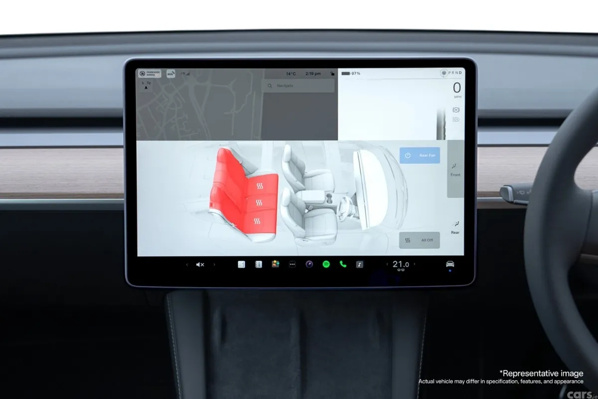 Tesla Model 3 Saloon, Electric, 2023, White