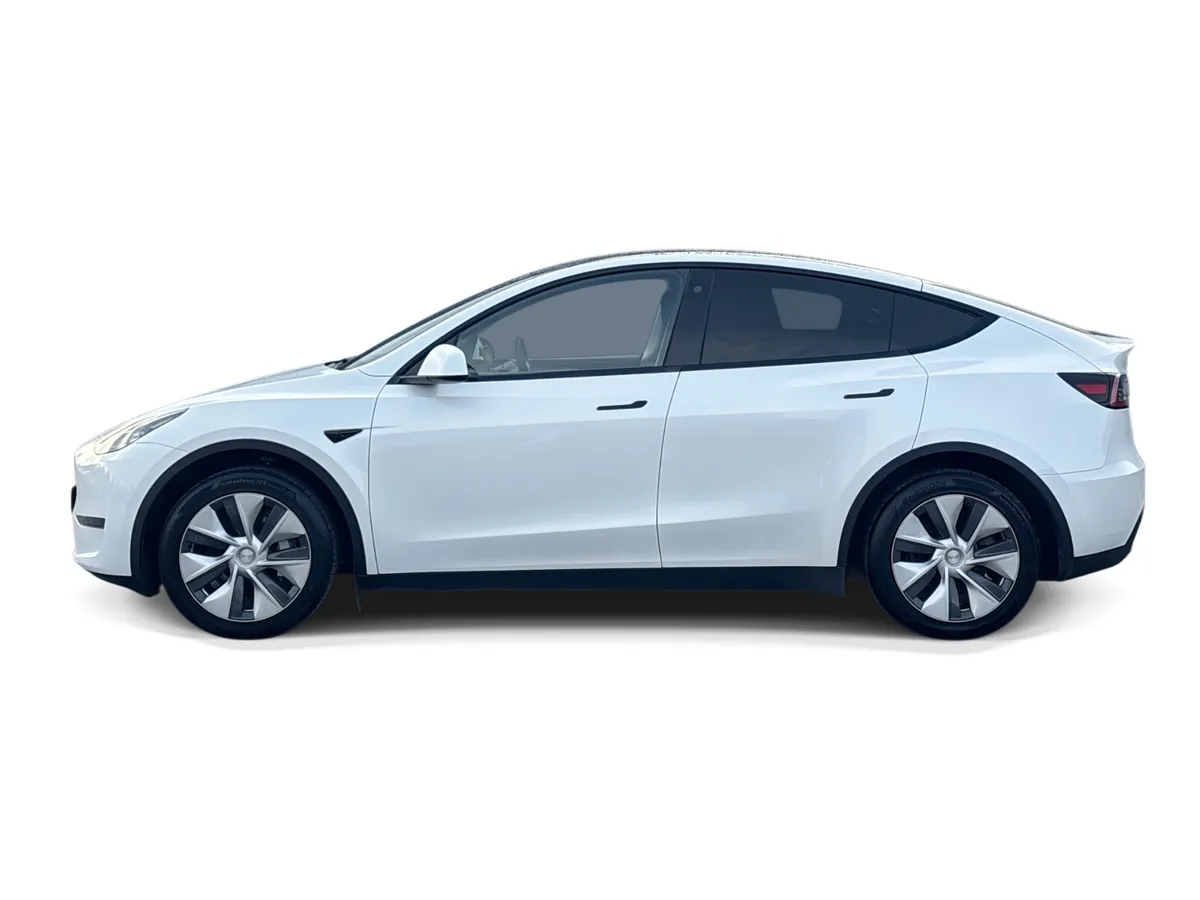 Tesla Model Y MPV, Electric, 2023, White