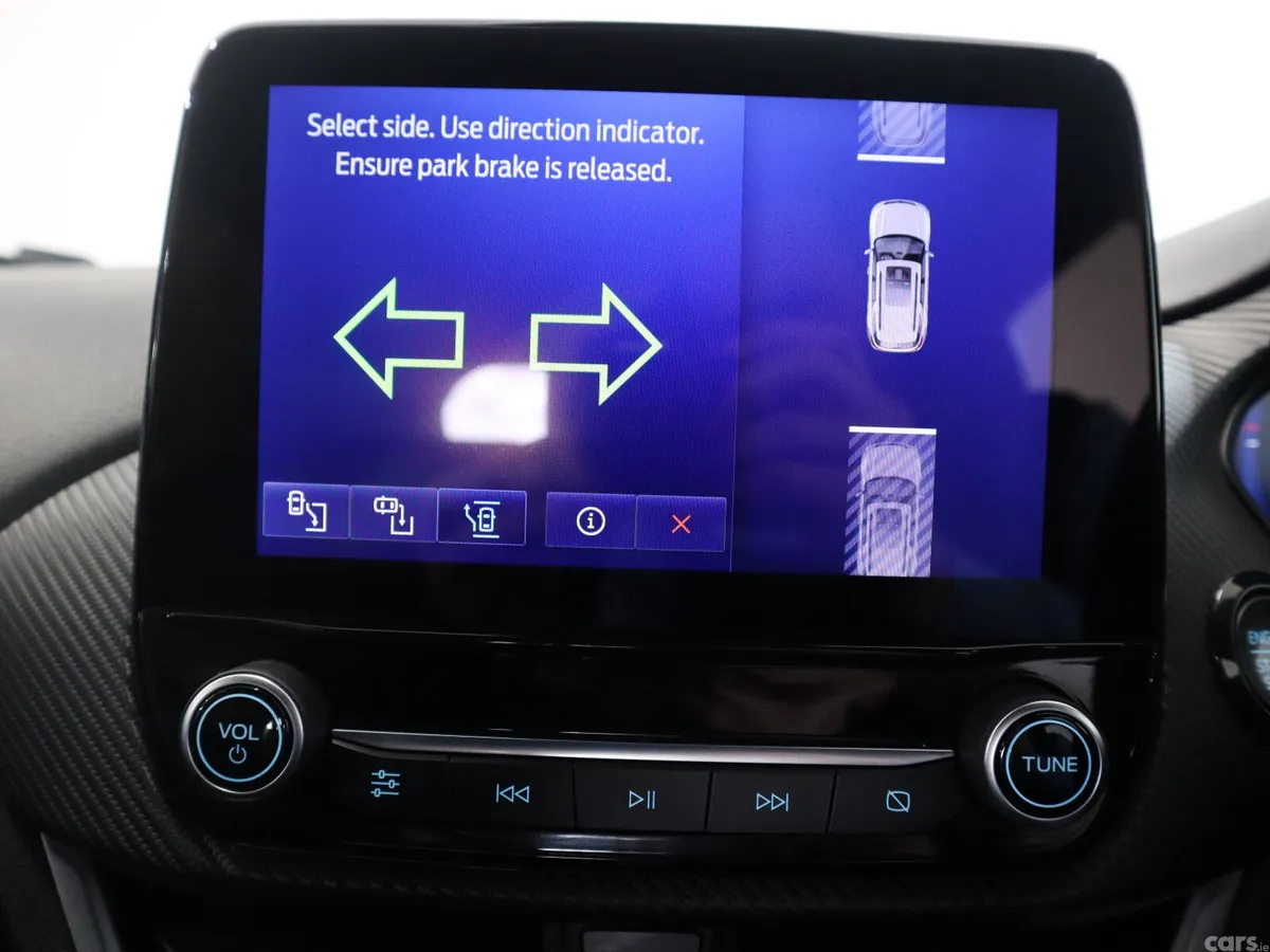 Ford Puma MPV, Petrol Hybrid, 2023, Blue
