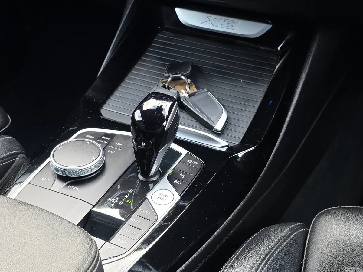 BMW X3 SUV, Petrol Plug-in Hybrid, 2022, Black