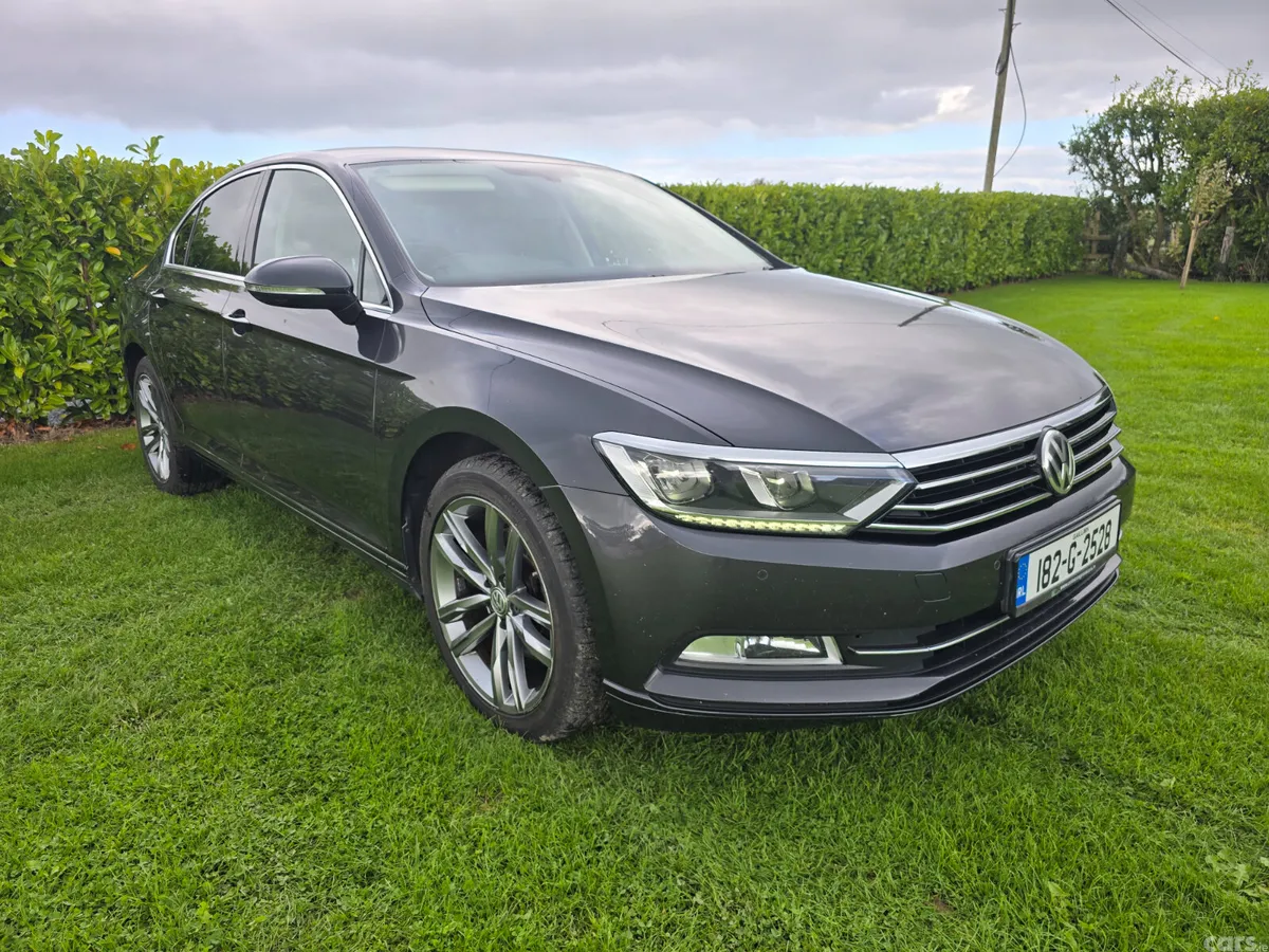 Volkswagen Passat Saloon, Diesel, 2018, Grey