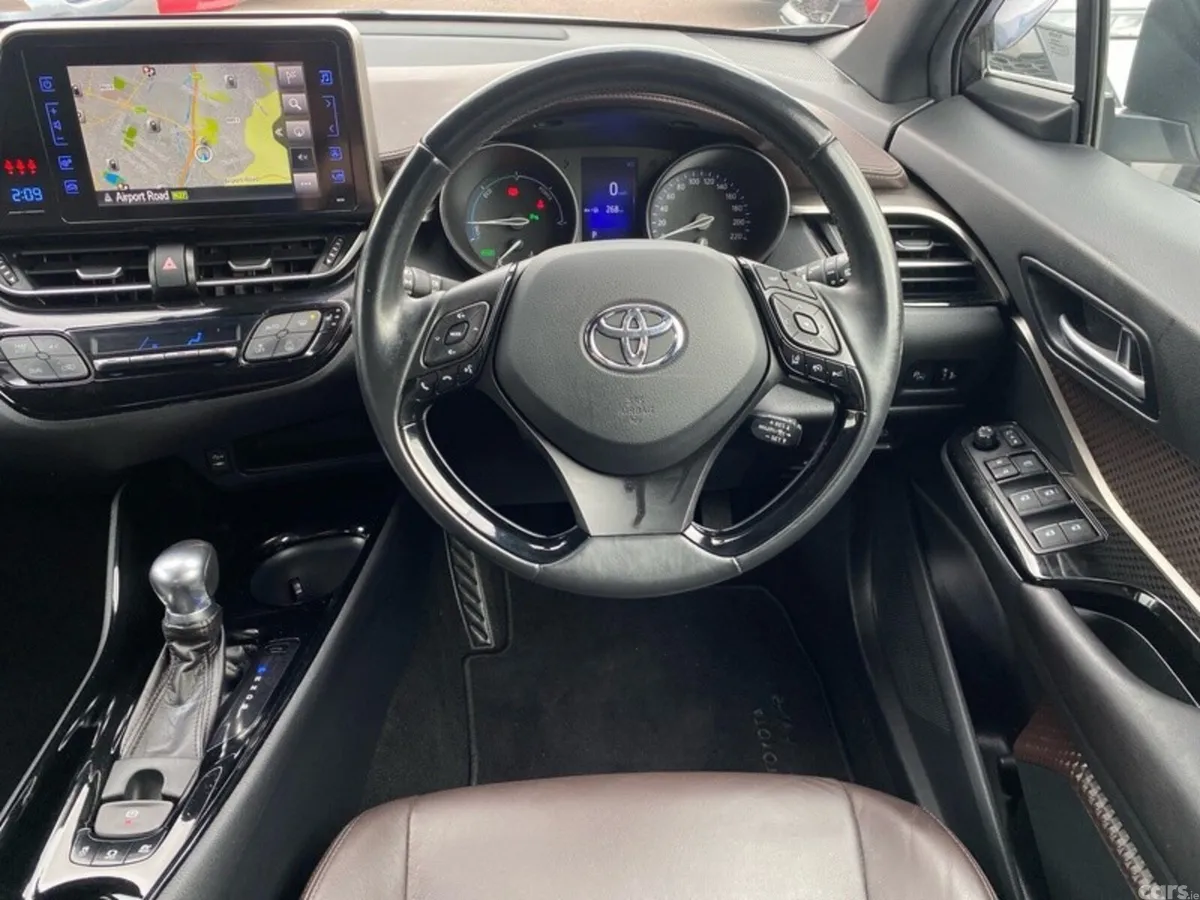 Toyota C-HR SUV, Petrol Hybrid, 2018, Grey