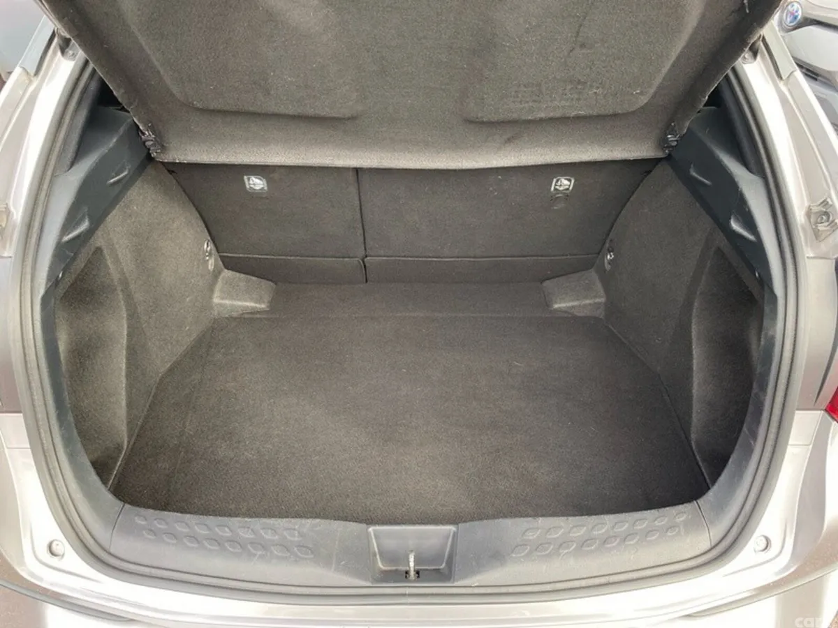 Toyota C-HR SUV, Petrol Hybrid, 2018, Grey