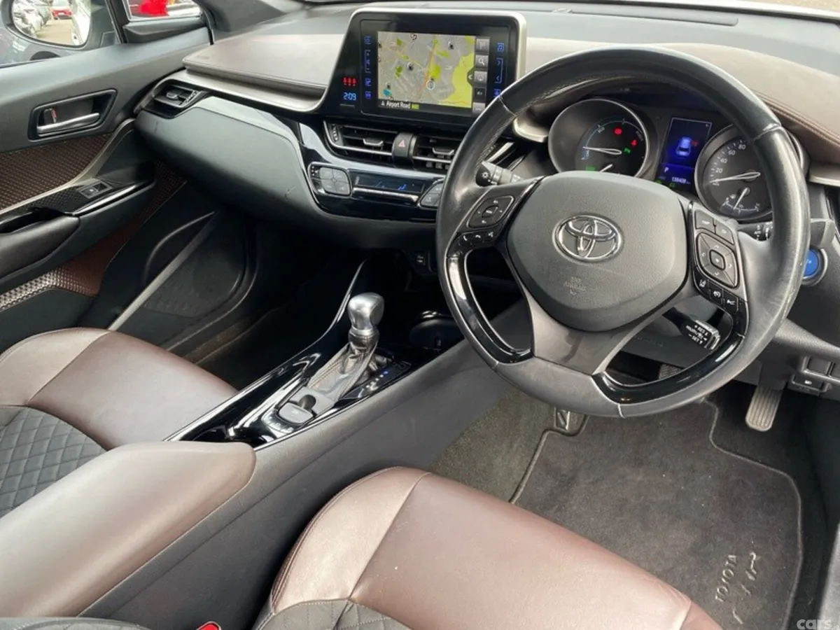 Toyota C-HR SUV, Petrol Hybrid, 2018, Grey