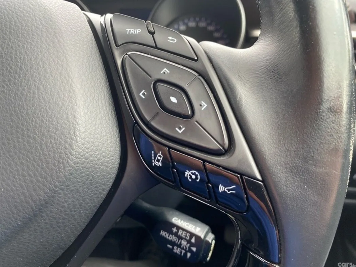 Toyota C-HR SUV, Petrol Hybrid, 2018, Grey