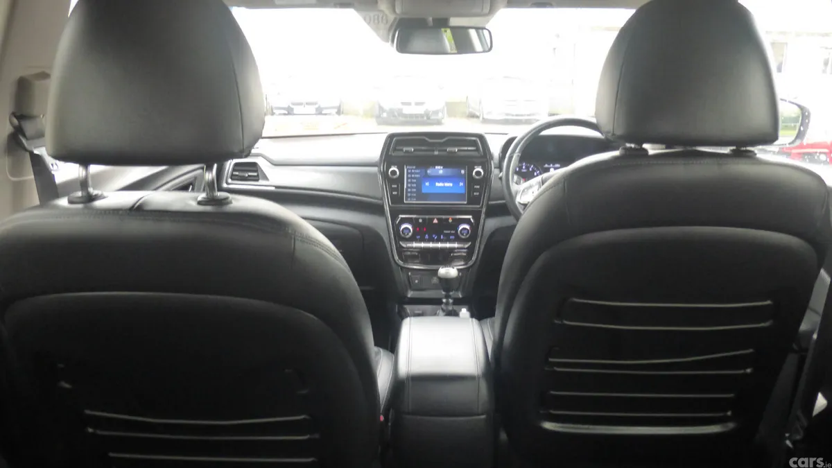 SsangYong Tivoli SUV, Petrol, 2022, White