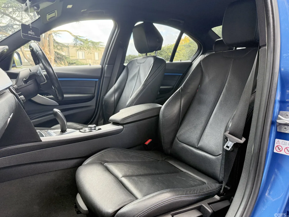 BMW 3-Series Saloon, Petrol Plug-in Hybrid, 2017, Blue