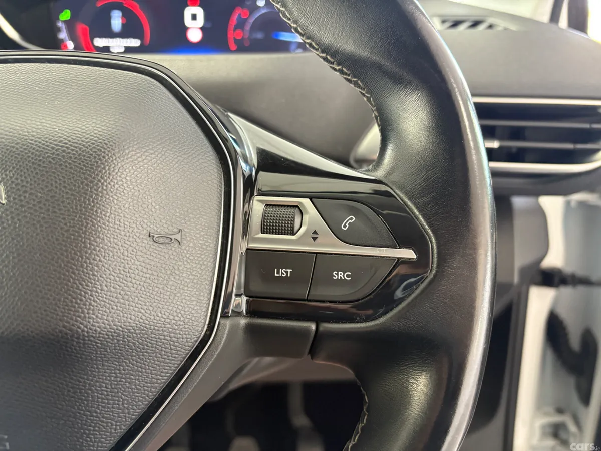 Peugeot 3008 Hatchback, Diesel, 2019, White