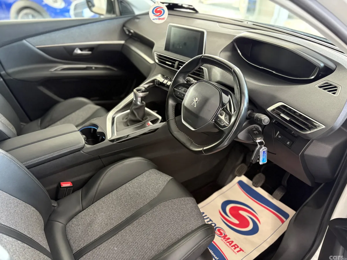 Peugeot 3008 Hatchback, Diesel, 2019, White