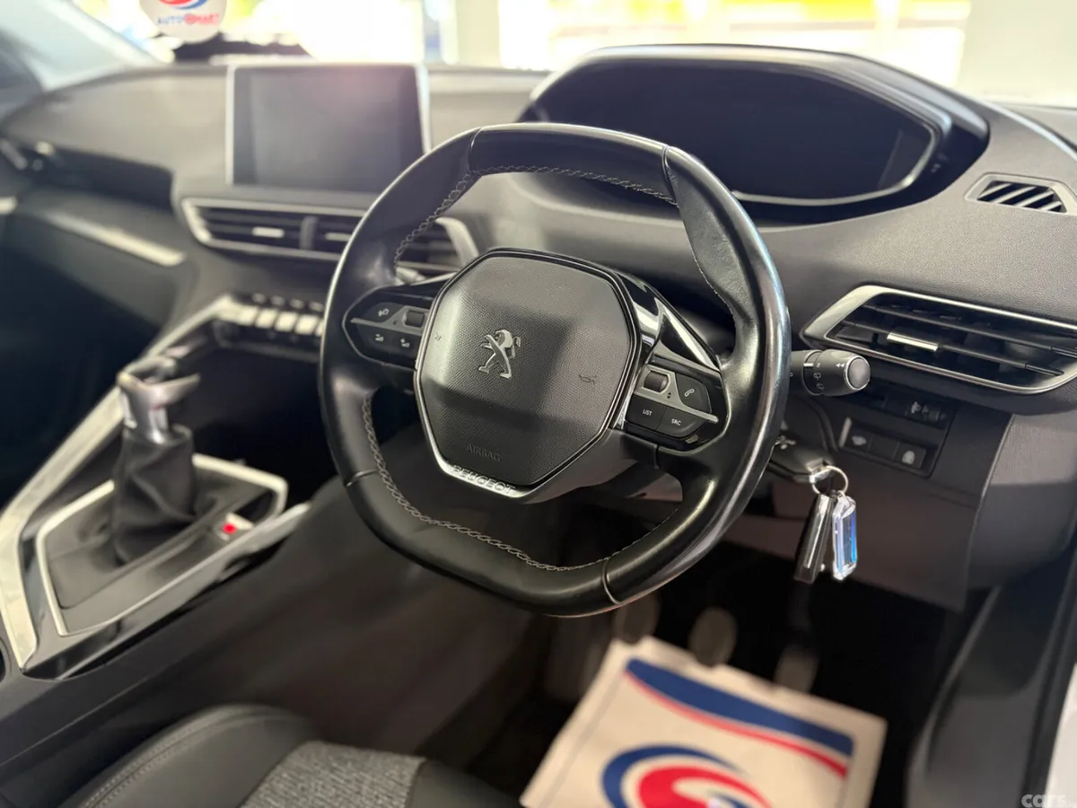 Peugeot 3008 Hatchback, Diesel, 2019, White