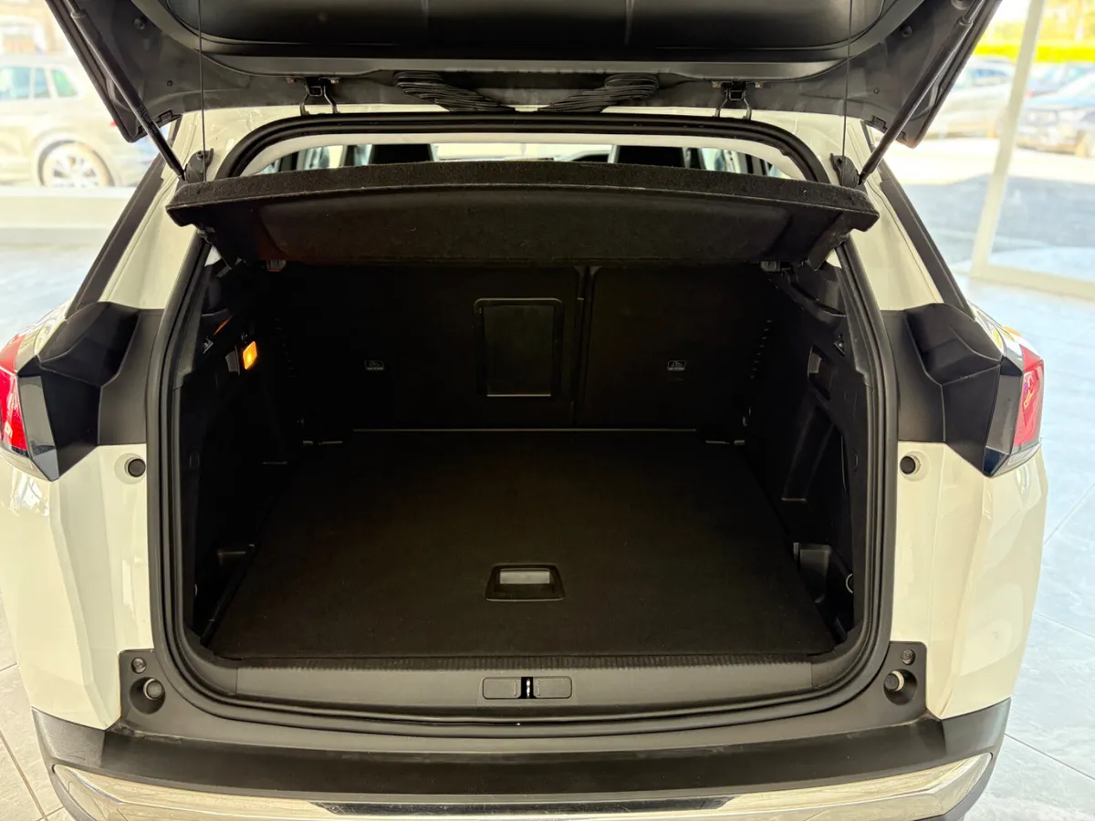 Peugeot 3008 Hatchback, Diesel, 2019, White