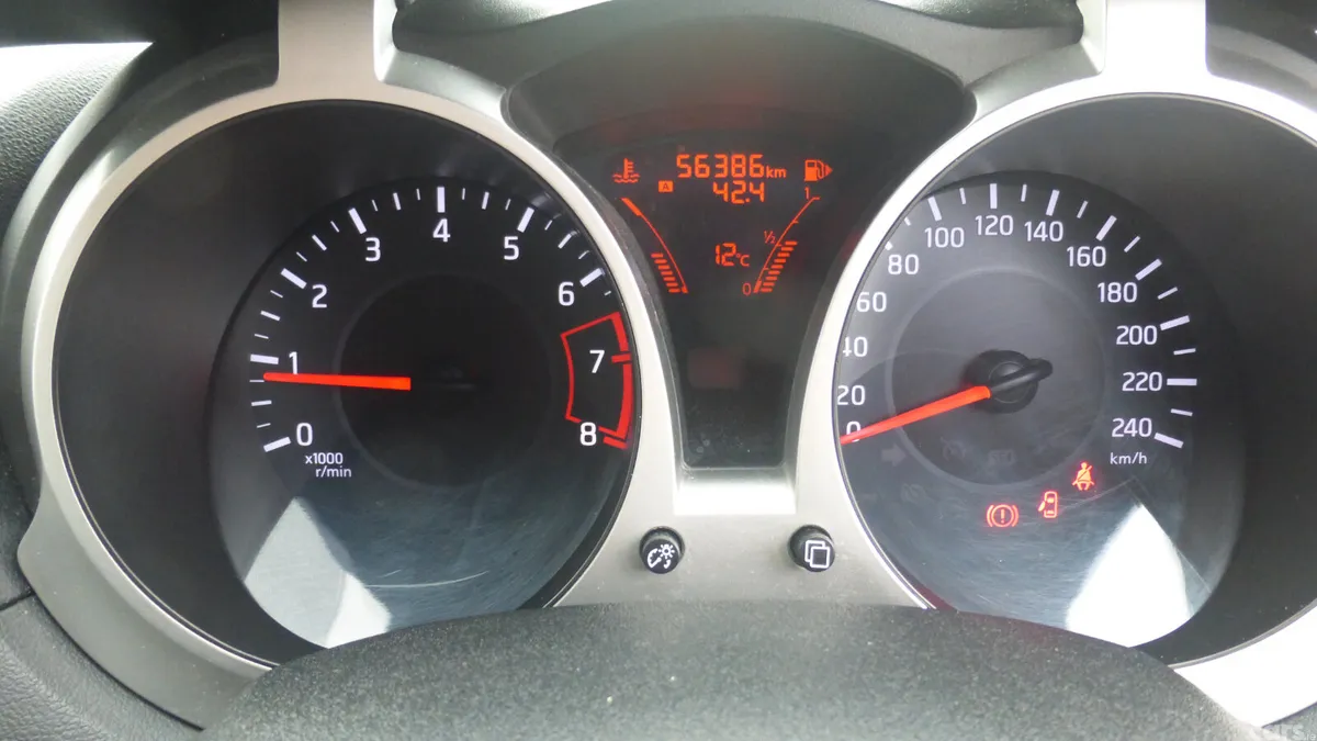 Nissan Juke SUV, Petrol, 2016, Blue