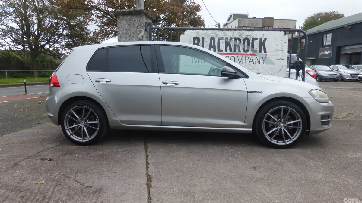 Volkswagen Golf Hatchback, Petrol, 2016, Grey