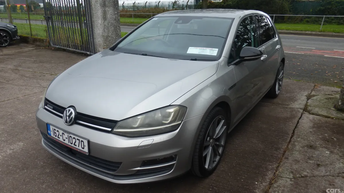 Volkswagen Golf Hatchback, Petrol, 2016, Grey