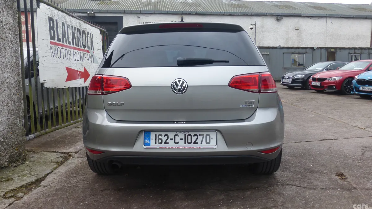 Volkswagen Golf Hatchback, Petrol, 2016, Grey