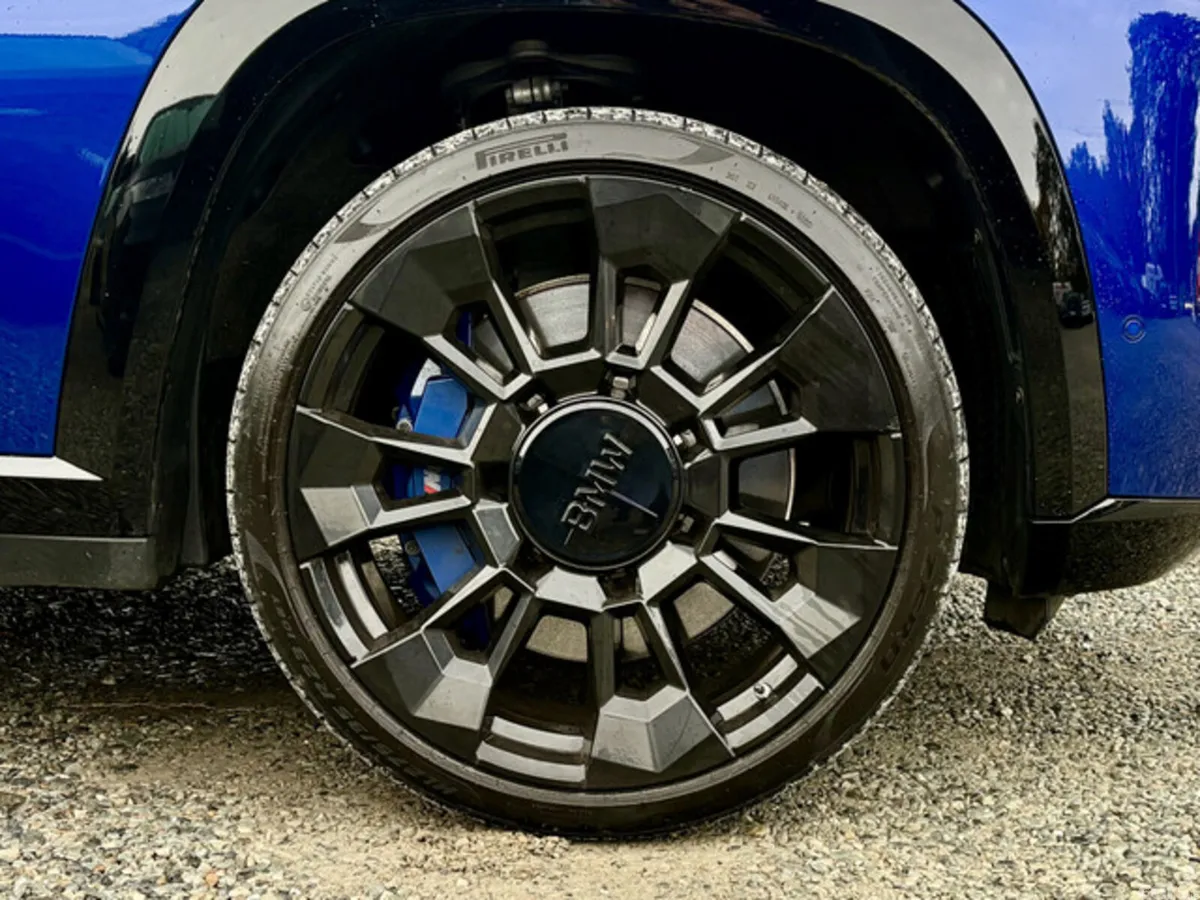 BMW XM Estate, Petrol Plug-in Hybrid, 2025, Blue