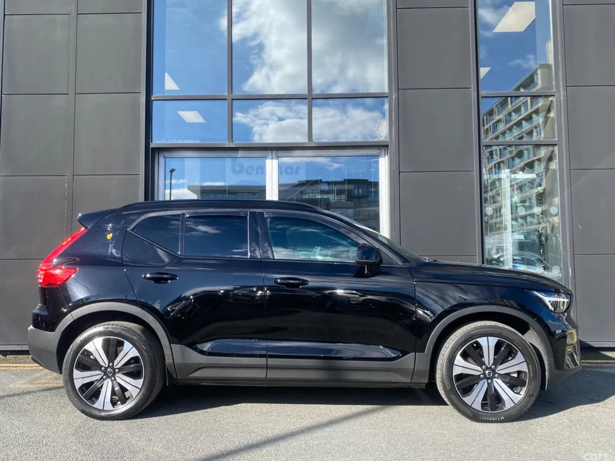 Volvo XC40 Estate, Electric, 2023, Black