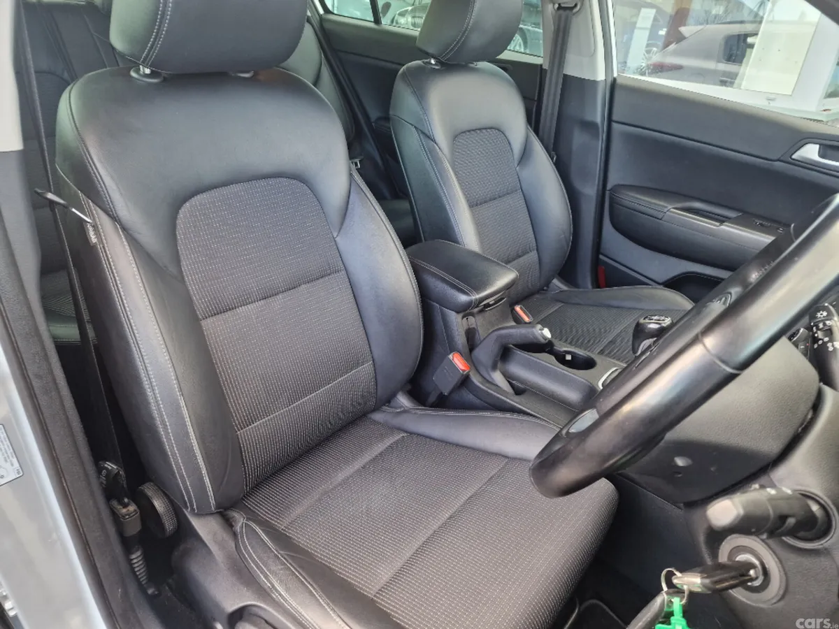 Kia Sportage MPV, Diesel, 2017, Silver