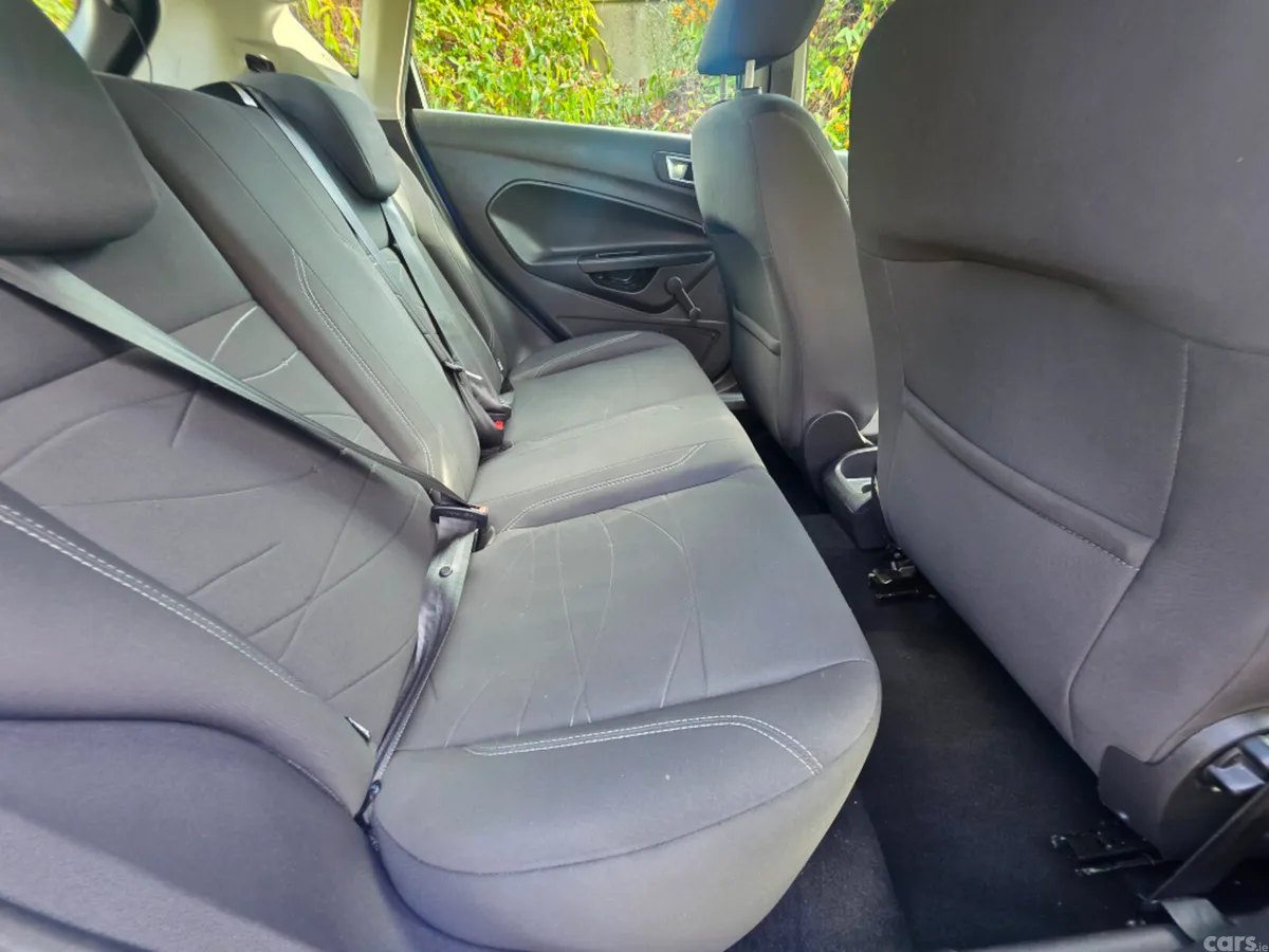 Ford Fiesta Hatchback, Diesel, 2014, Blue