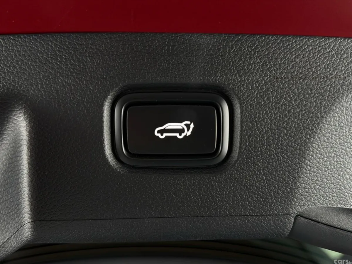 Kia Sportage SUV, Diesel Hybrid, 2026, Red