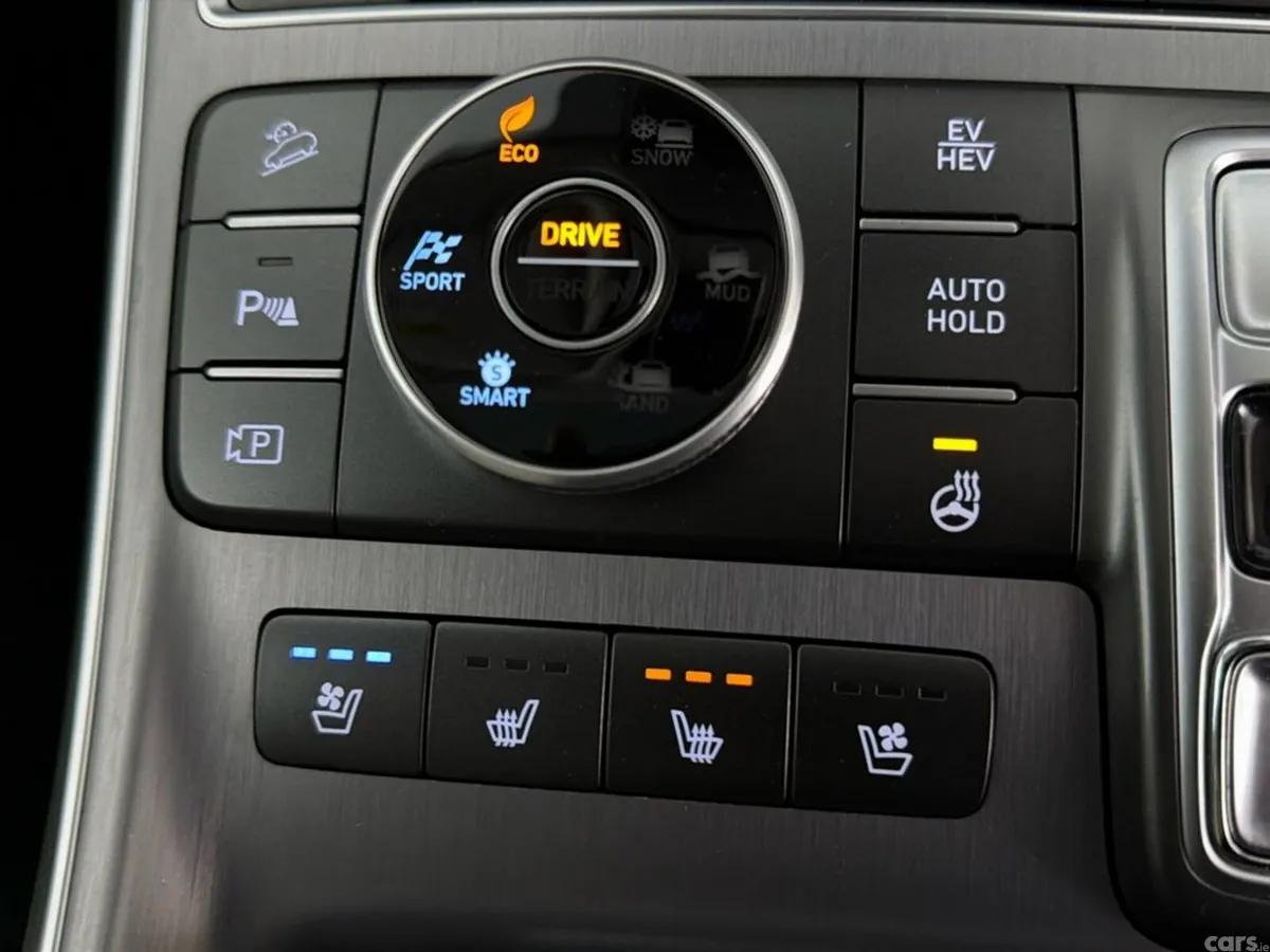 Hyundai Santa Fe SUV, Petrol Plug-in Hybrid, 2023, Black