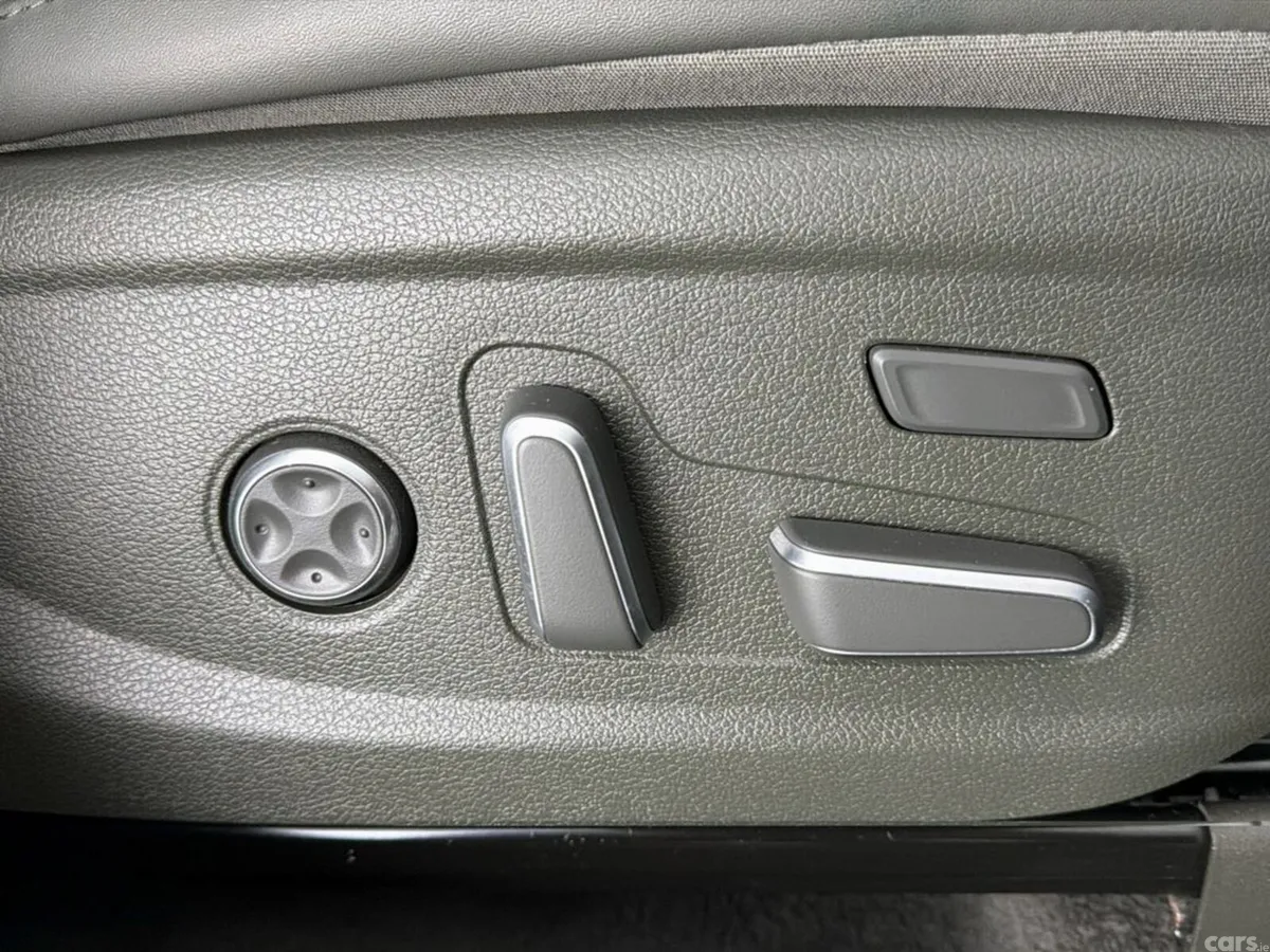 Hyundai Santa Fe SUV, Petrol Plug-in Hybrid, 2023, Black