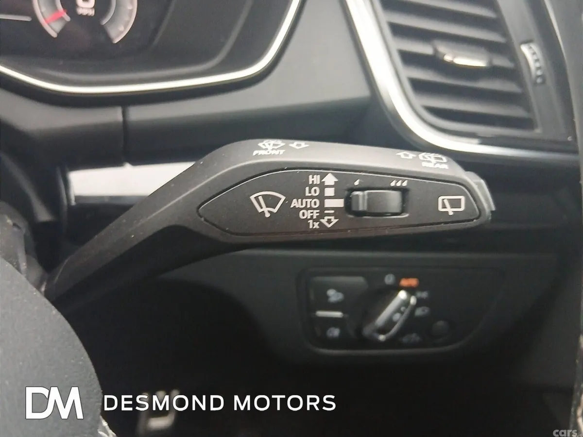 Audi Q5 SUV, Diesel Hybrid, 2022, Blue