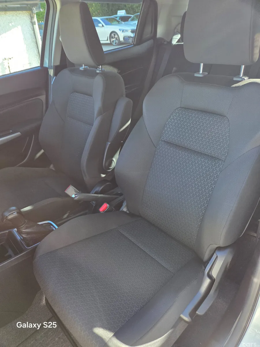 Suzuki Swift Hatchback, Petrol Plug-in Hybrid, 2019, White