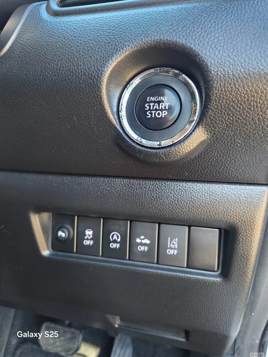 Suzuki Swift Hatchback, Petrol Plug-in Hybrid, 2019, White