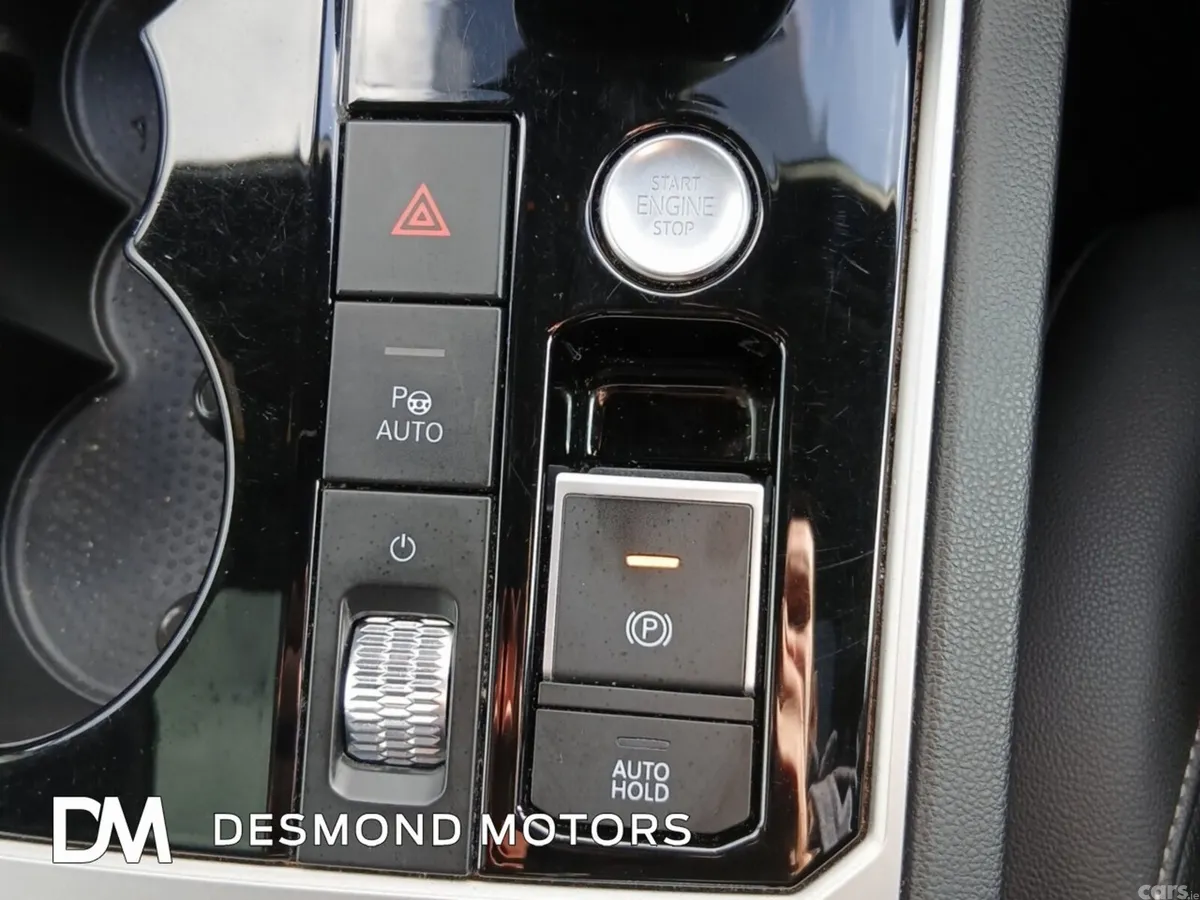 Volkswagen Touareg SUV, Diesel, 2021, Black