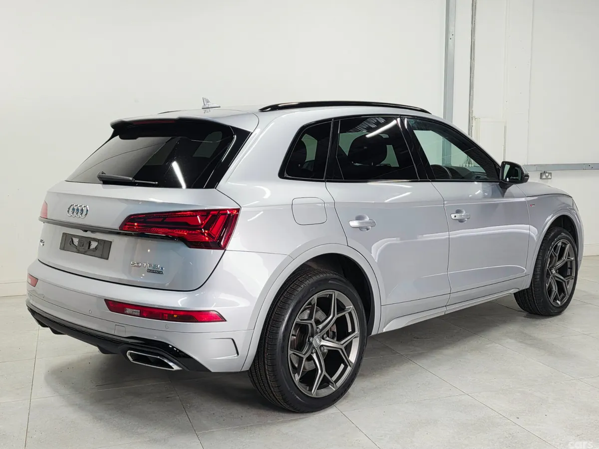 Audi Q5 SUV, Petrol Hybrid, 2022, Silver