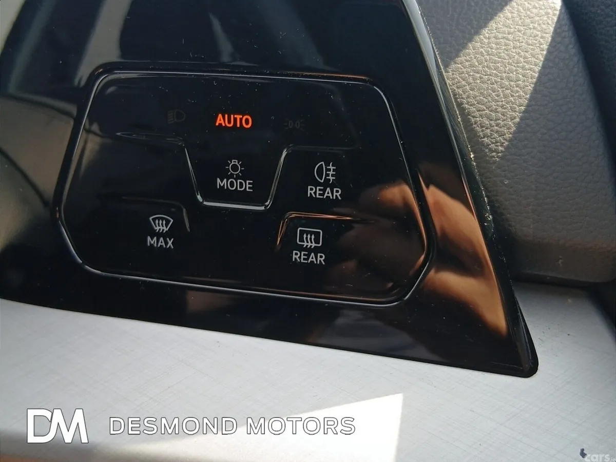 Volkswagen Golf Hatchback, Petrol, 2025, Black