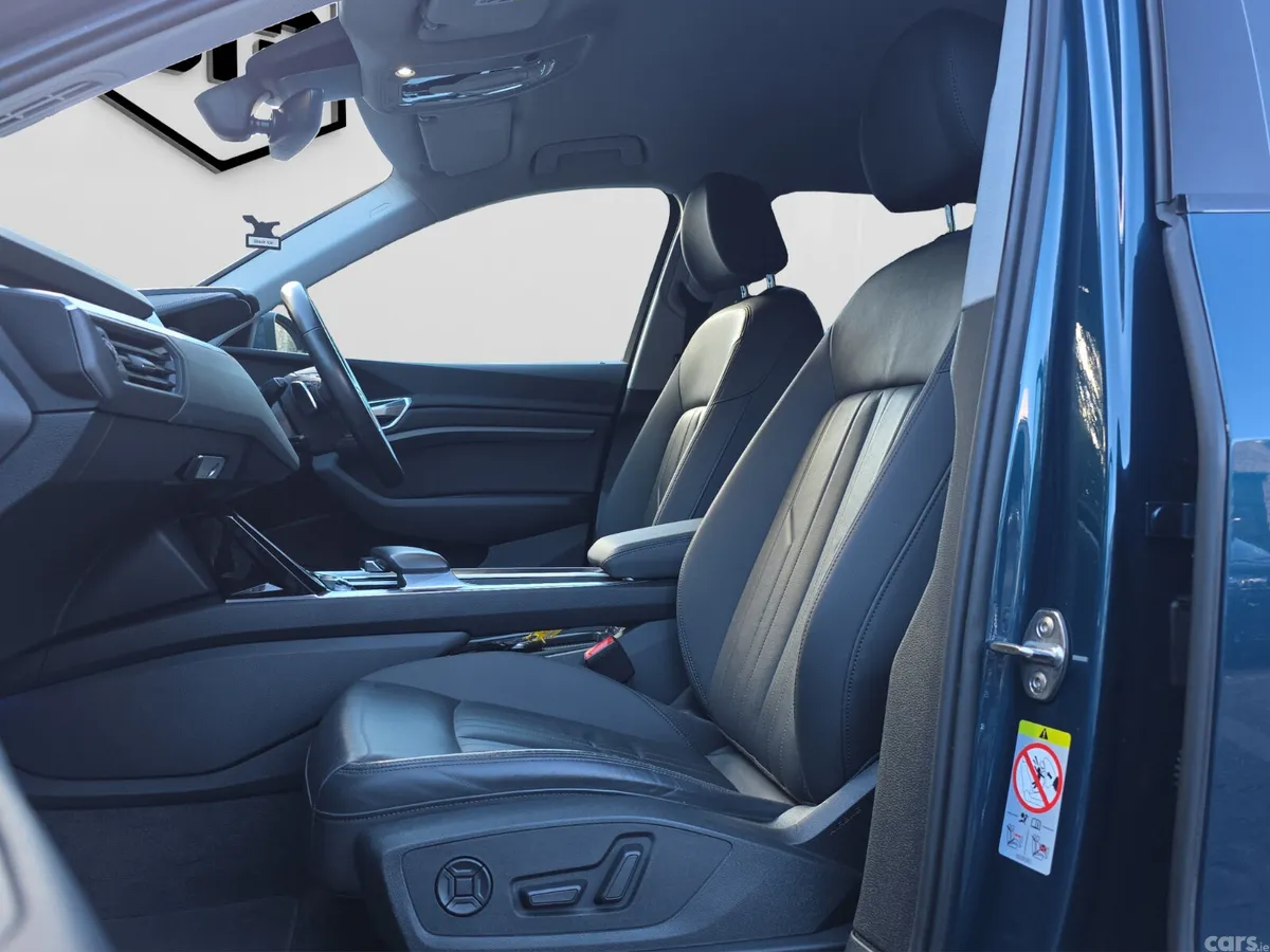 Audi e-tron Estate, Electric, 2020, Blue