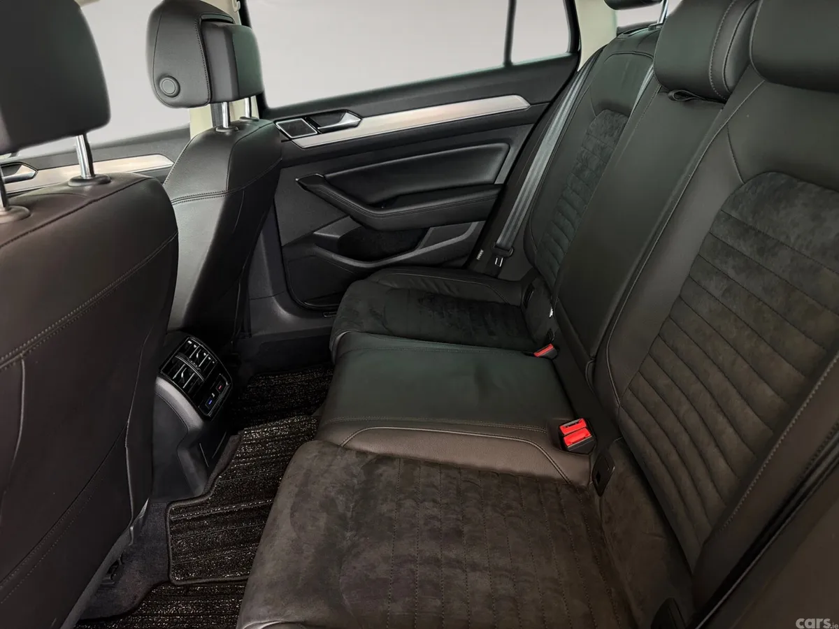 Volkswagen Passat Estate, Diesel, 2018, Black