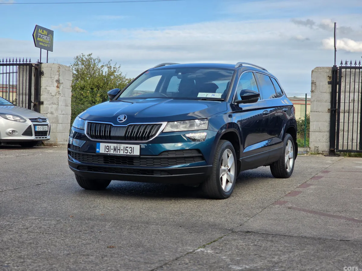 Skoda Karoq SUV, Diesel, 2019, Blue