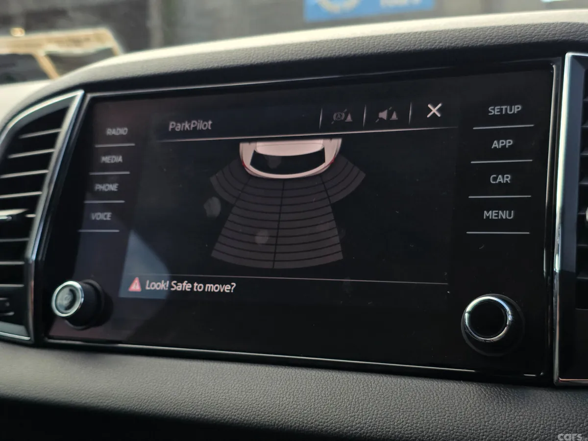 Skoda Karoq SUV, Diesel, 2019, Blue