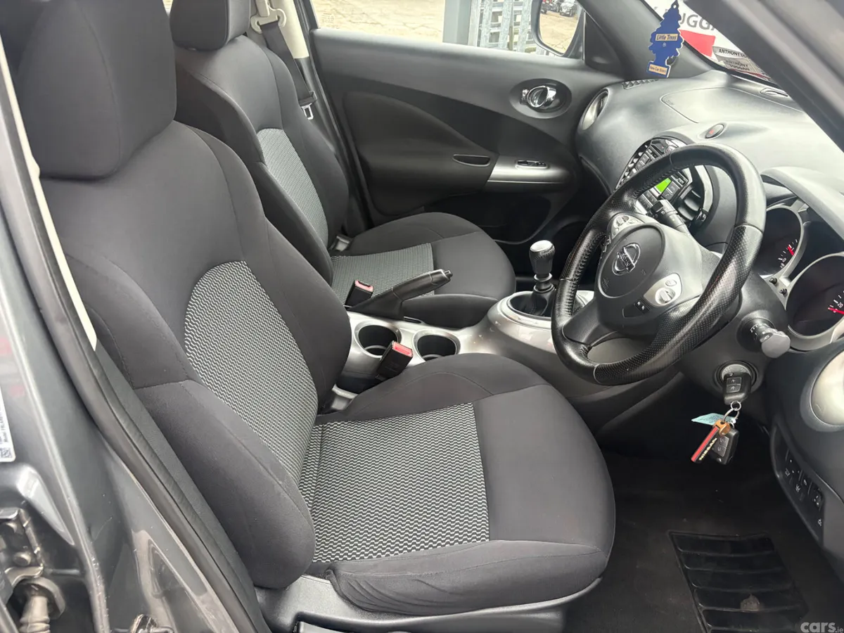 Nissan Juke SUV, Petrol, 2016, Grey