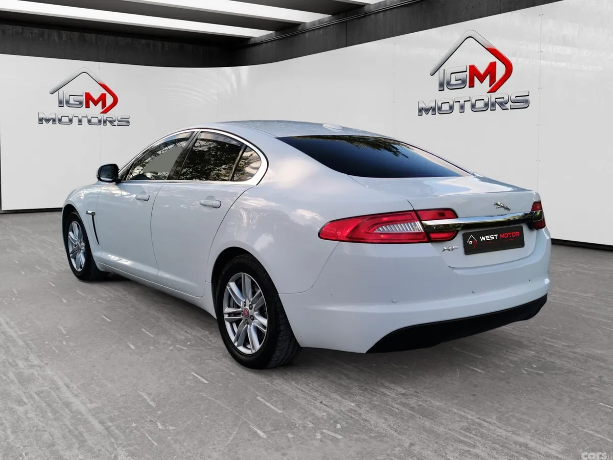 Jaguar XF Saloon, Diesel, 2011, White