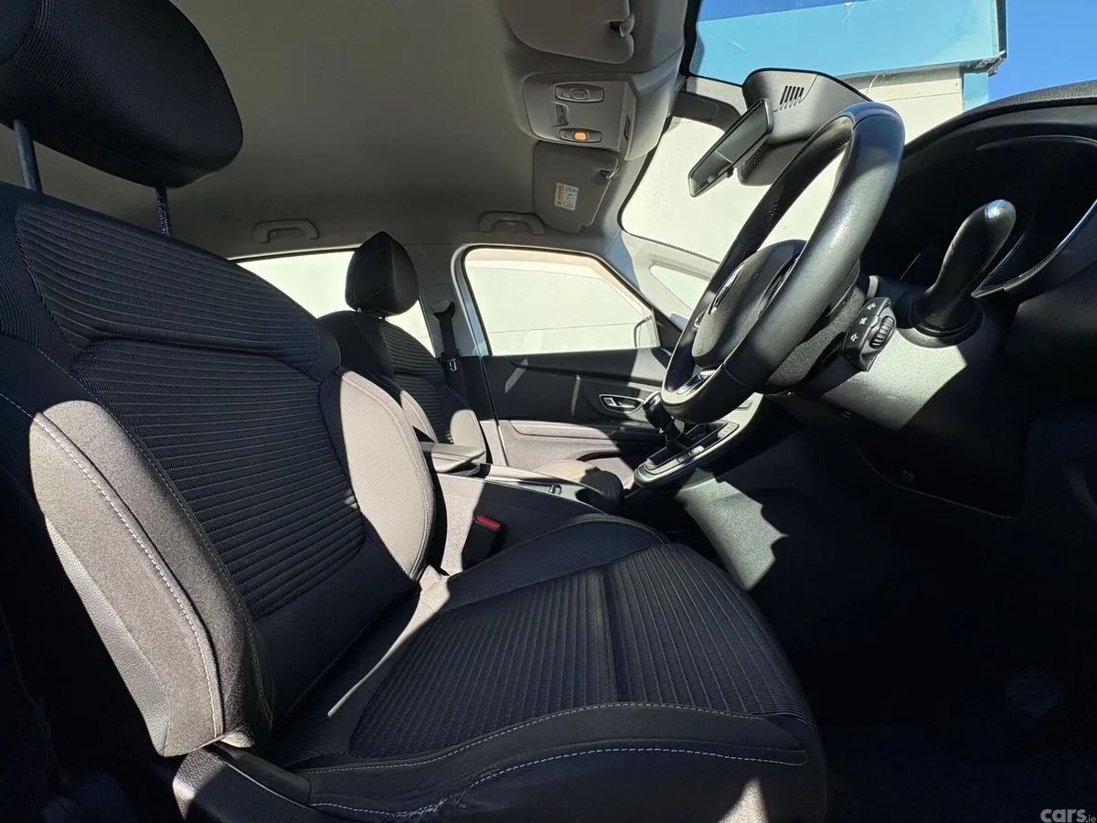 Renault Grand Scenic MPV, Diesel, 2020, White
