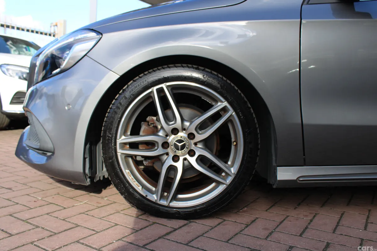 Mercedes-Benz A-Class Hatchback, Petrol, 2018, Grey