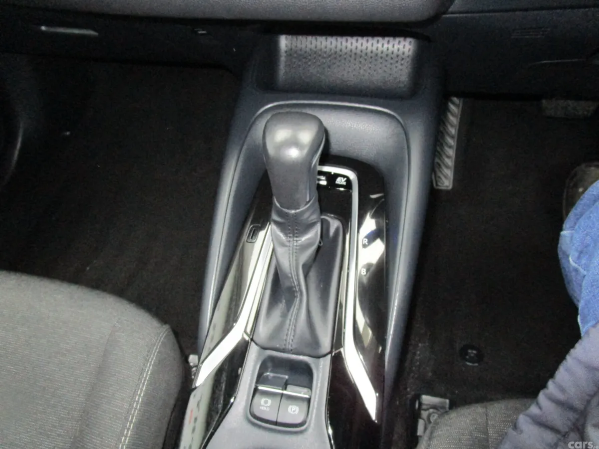 Toyota Corolla Saloon, Petrol Hybrid, 2023, Grey