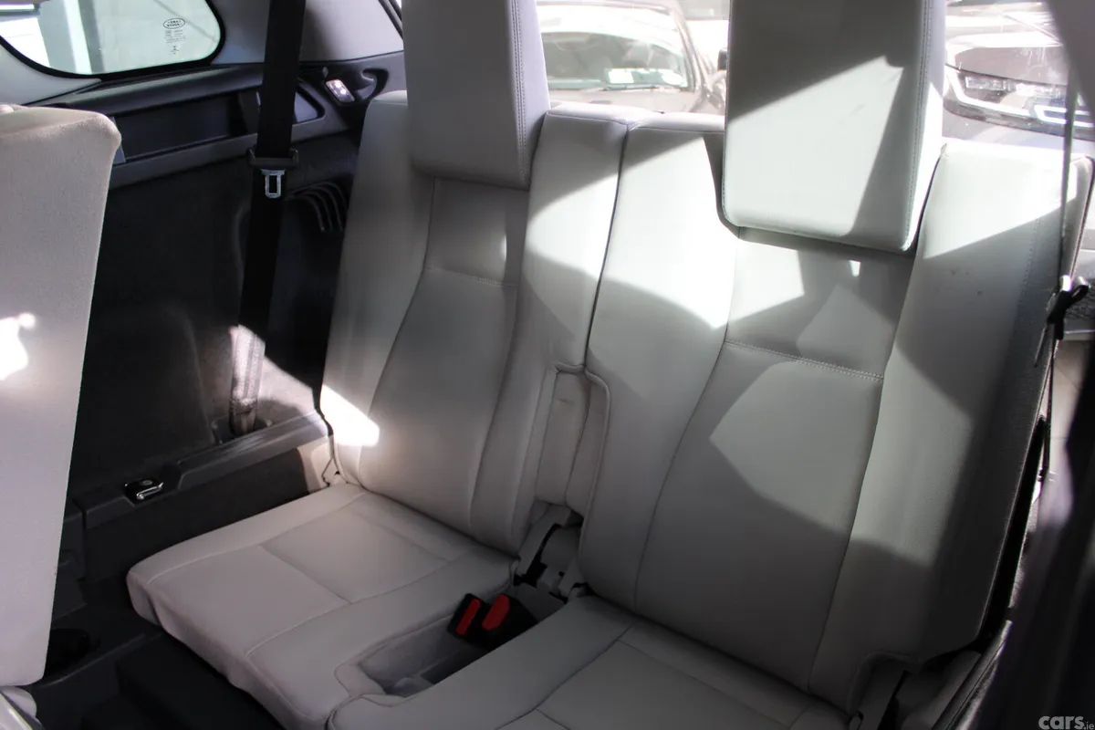 Land Rover Discovery Sport SUV, Diesel, 2016, Black