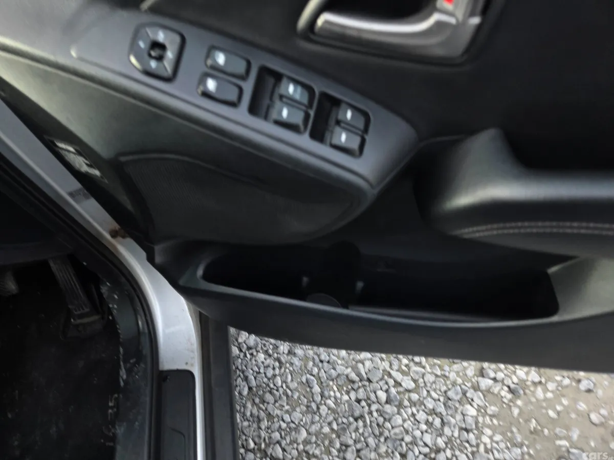 Hyundai ix35 SUV, Diesel, 2011, Silver