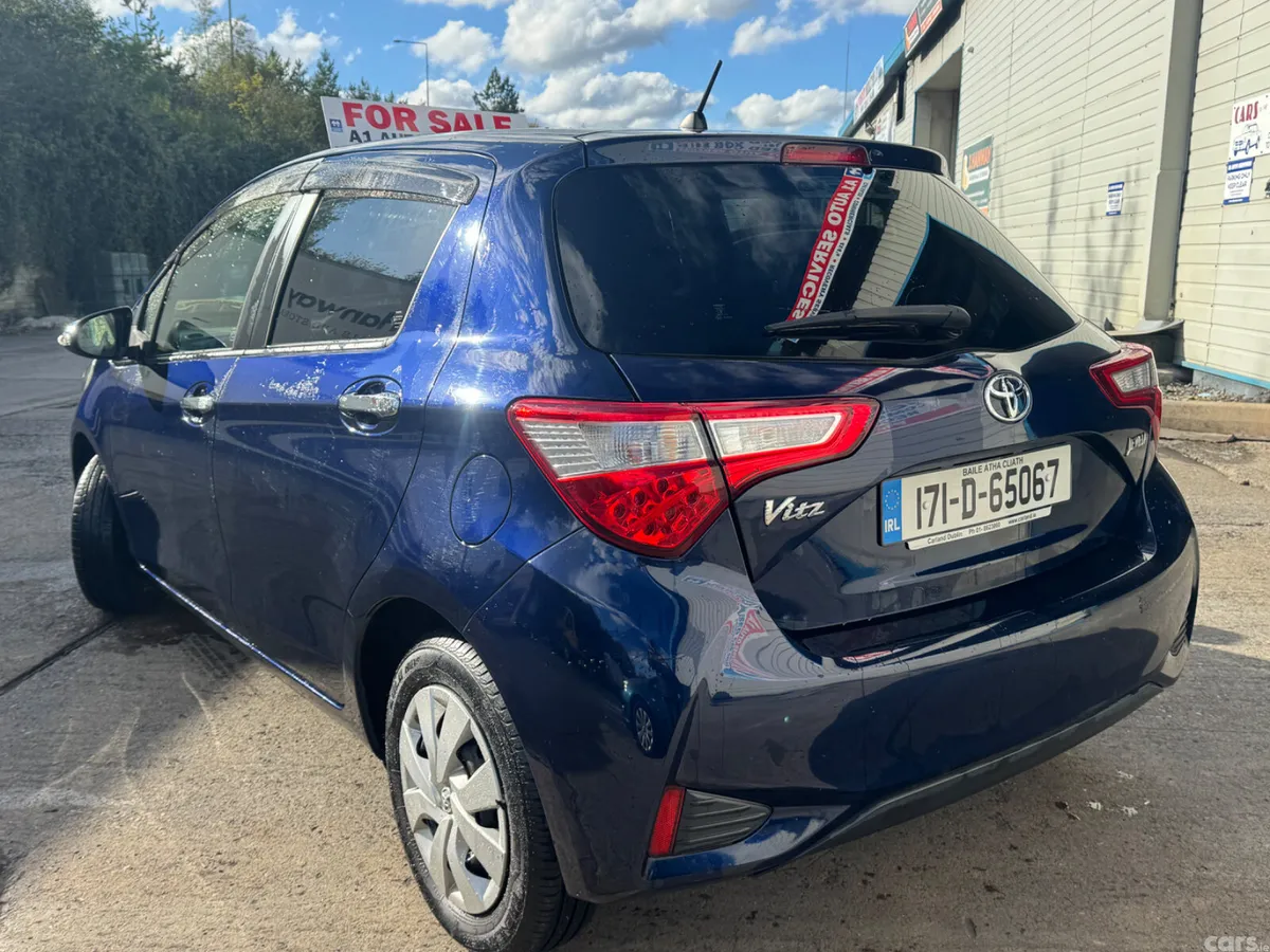 Toyota Vitz Hatchback, Petrol, 2017, Blue