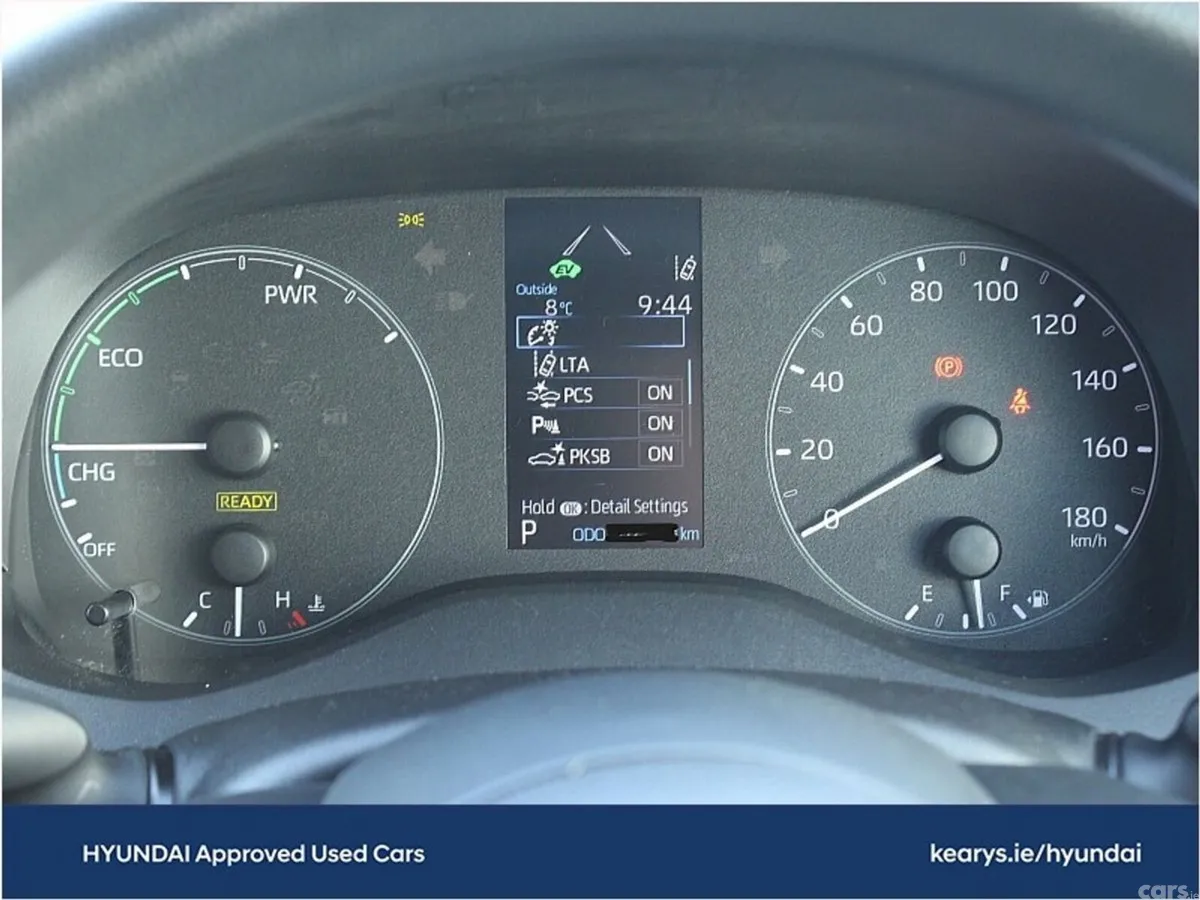 Toyota Yaris Hatchback, Petrol Hybrid, 2021, Silver